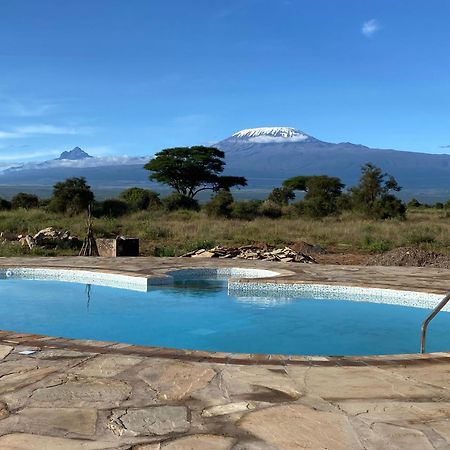 Amboseli Discovery Camp Luaran gambar