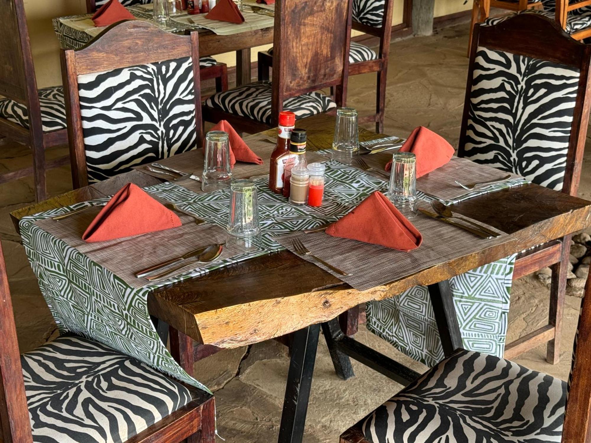 Amboseli Discovery Camp Luaran gambar