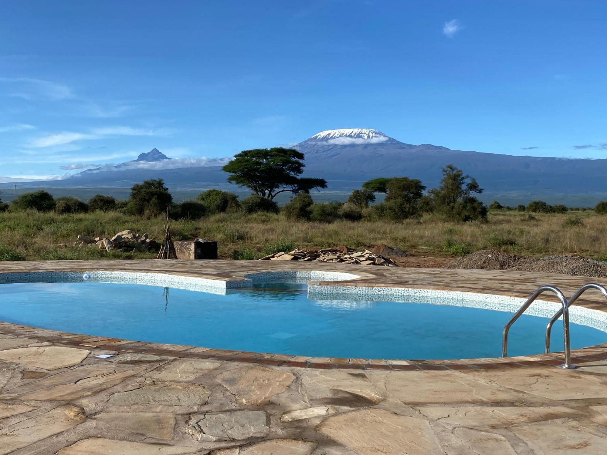 Amboseli Discovery Camp Luaran gambar
